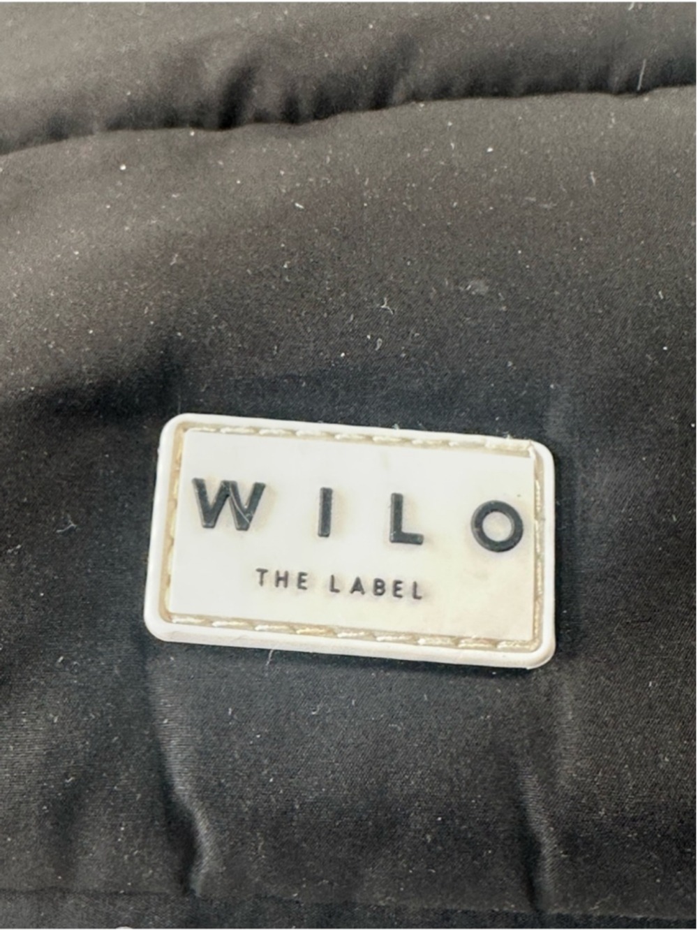 Wilo The Label Black Puffer Drawstring Backpack - Picture 6 of 16